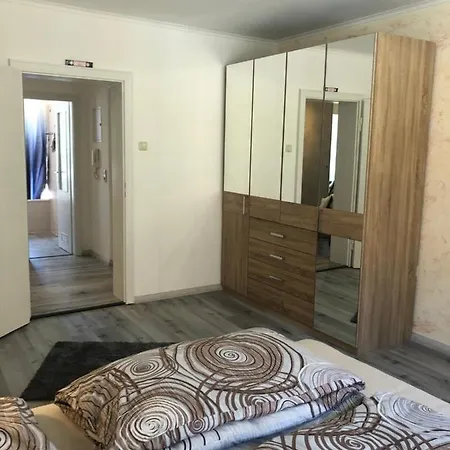 Nah Am Hofgarten Augsburg